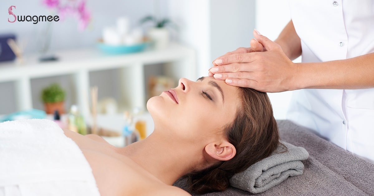 Rejuvenating Head Massage