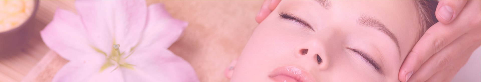 Deep Tissue Massage with Hot Bed